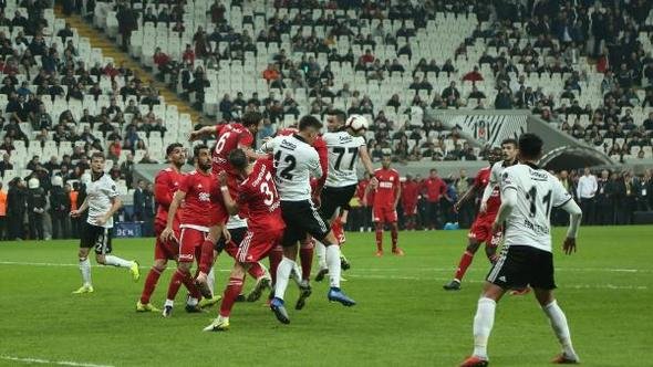 <h2>Beşiktaş - Sivasspor kural hatası oldu mu?</h2>