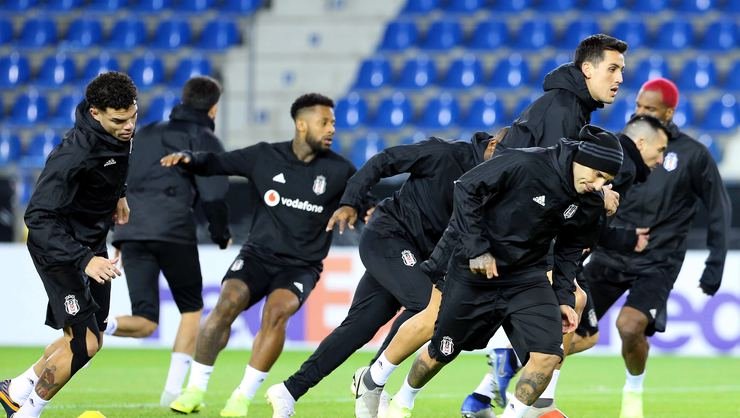 <h2>Beşiktaş, Genk maçı hazırlıklarını tamamladı</h2>