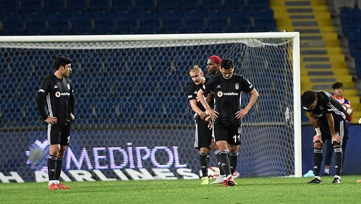 <h2>Beşiktaş savunmayı unuttu</h2>