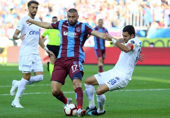 <h2>Beşiktaş’ın Burak Yılmaz’dan talebi ortaya çıktı!</h2>
