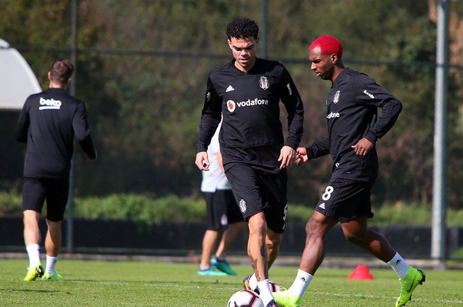<h2>Beşiktaş’ta flaş gelişme! Babel, Quaresma ve Pepe...</h2>