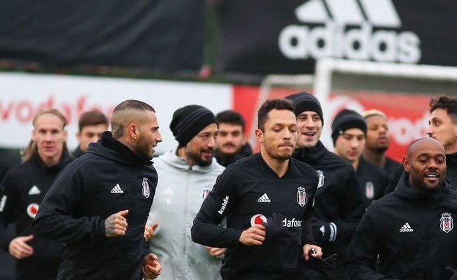 <h2>Beşiktaş’ta Sarpsborg 08 maçının hazırlıkları başladı</h2>