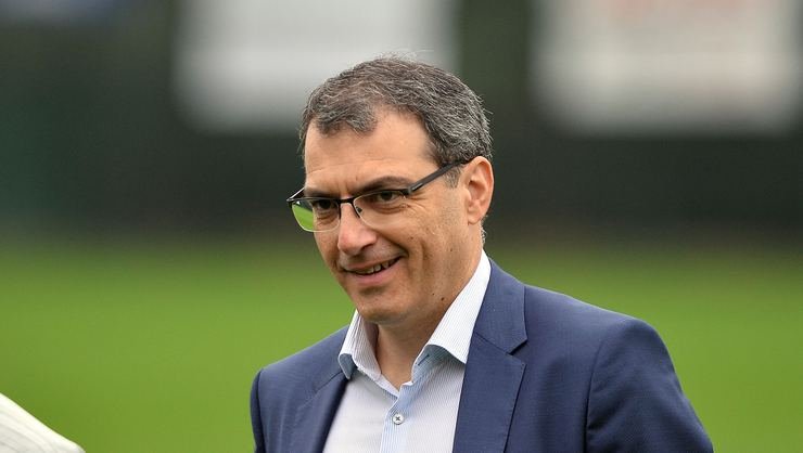 <h2>Comolli, dünyaca ünlü teknik adamlarla temas halinde...</h2>