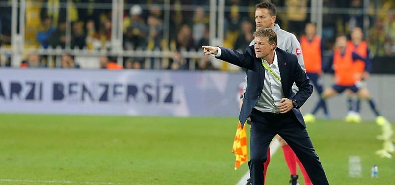 'Erwin Koeman'dan Trabzonspor için flaş karar! Sürpriz taktiği belirledi