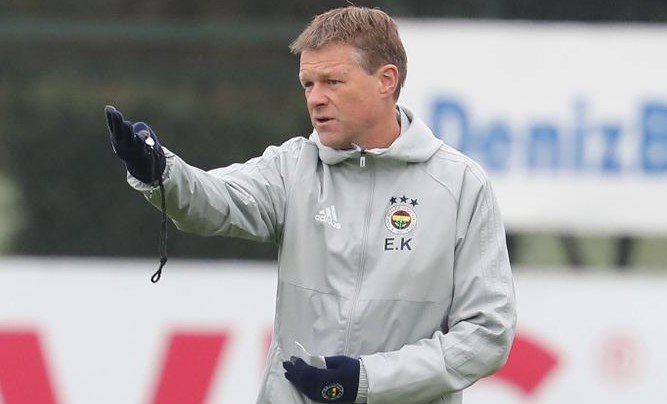 <h2>Fenerbahçe yönetimi kararını verdi: Koeman’la olmaz!</h2>