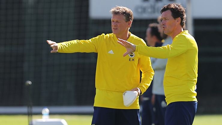 <h2>Fenerbahçe’de Koeman için flaş karar! </h2>