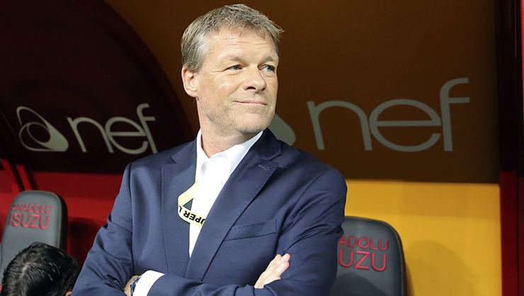 <h2>Fenerbahçe’den Koeman’a sürpriz teklif!</h2>