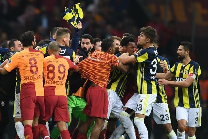 <h2>Fenerbahçe’den son dakika derbi açıklaması</h2>
