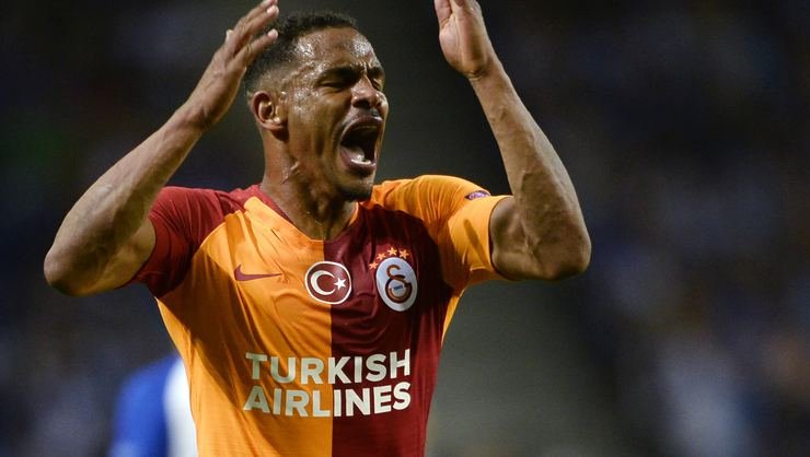 <h2>FERNANDO BİR AY TAKIMDAN AYRI KALDI</h2>