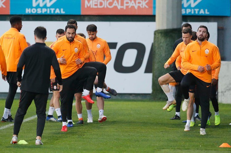 <h2>Galatasaray Lokomotiv Moskova deplasmanında</h2>