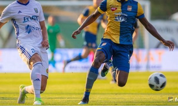 'Galatasaray teklifi yaptı! Forvete sürpriz aday