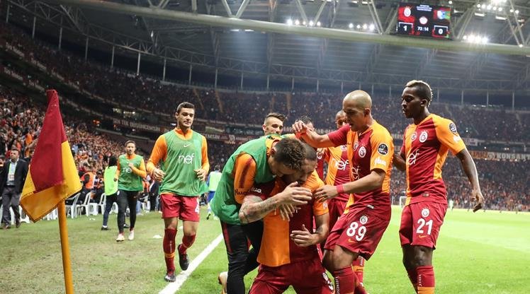 'Galatasaray'ı ocak ayı öncesi kararsız bırakan yıldız! Transfer...