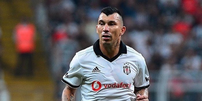 <h2>Gary Medel</h2>