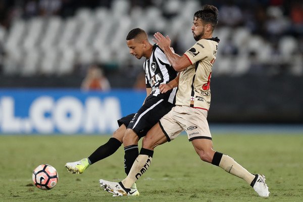 <h2>GELİŞİMİ İÇİN İYİ OLUR</h2>