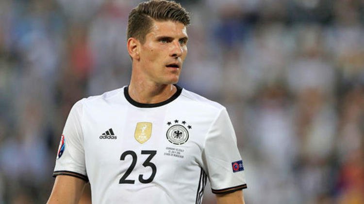 <h2>GOMEZ KALSAYDI BEN DE PARA KAZANACAKTIM</h2>