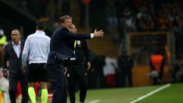 <h2>Hollanda basını Erwin Koeman’a tam not verdi</h2>