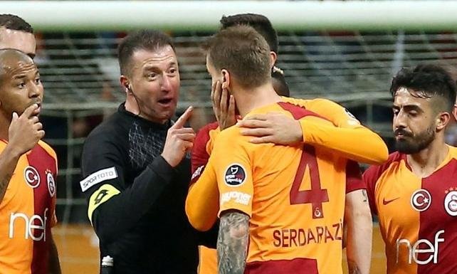 'Hüseyin Göçek'in penaltı kararındaki 2 dakika 58 saniye olayı!