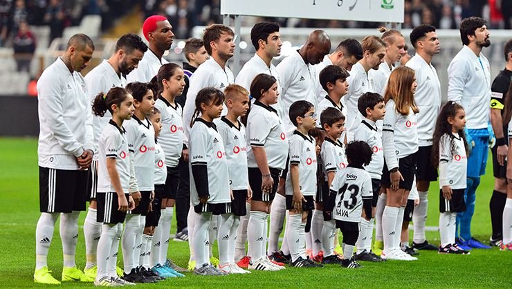 <h2>İşte Beşiktaş’taki gerilimin sebebi!</h2>