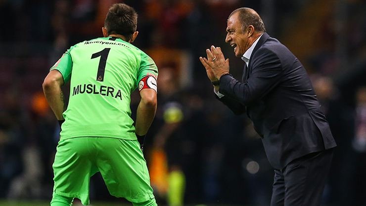 <h2>’Kendine gel Muslera!’</h2>