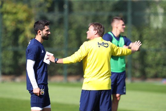 <h2>Koeman maç sonunda resmen açıkladı! Ali Koç ve Comolli ile konuştum</h2>