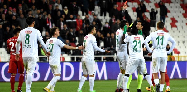 <h2>Konyaspor - 12 puan</h2>