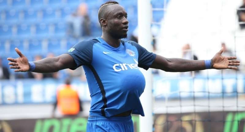 <h2>’KRALLIĞI İSTİYORUM’</h2>