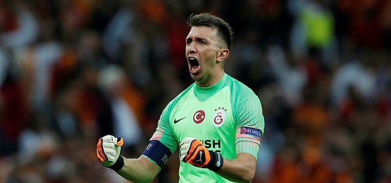 <h2>Muslera</h2>