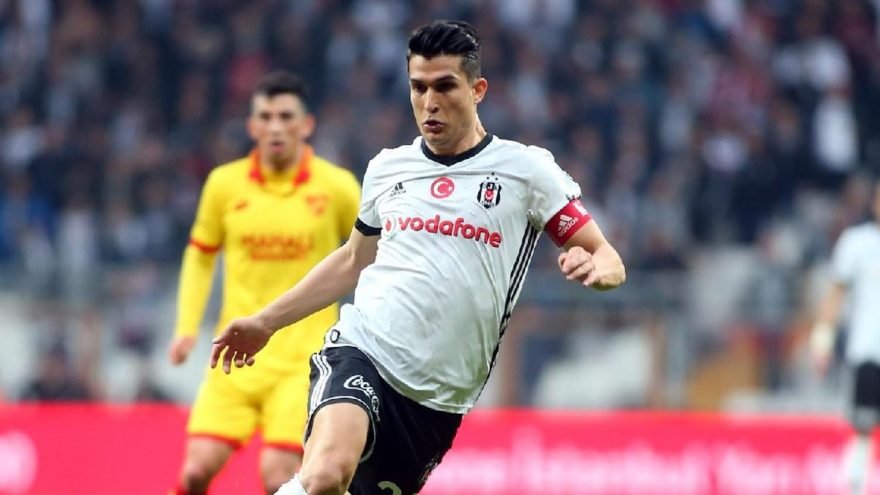 <h2>Necip Uysal</h2>