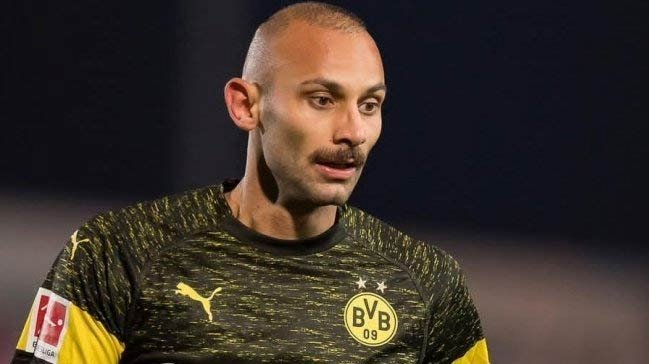 <h2>ÖMER TOPRAK</h2>