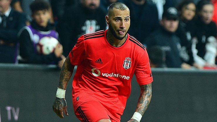 <h2>Quaresma’ın gözü o unvanda</h2>