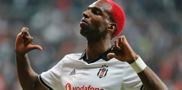 <h2>Ryan Babel’den çılgın istek</h2>