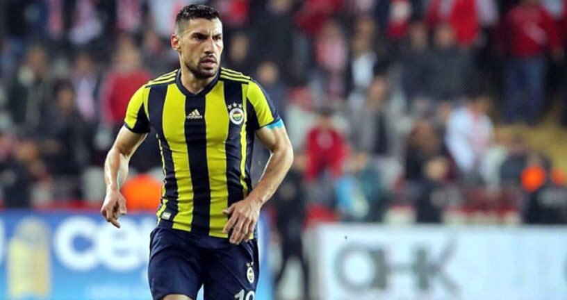 <h2>Şener Özbayraklı</h2>