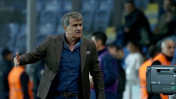 <h2>Şenol Güneş’ten tek forvete dönüş</h2>