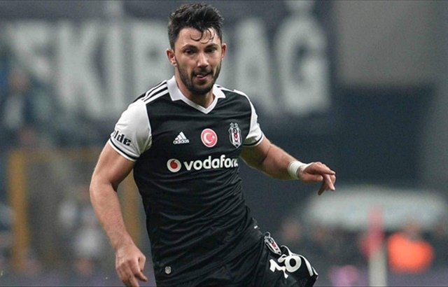 <h2>Tolgay Arslan’ın görüştüğü takım ortaya çıktı</h2>