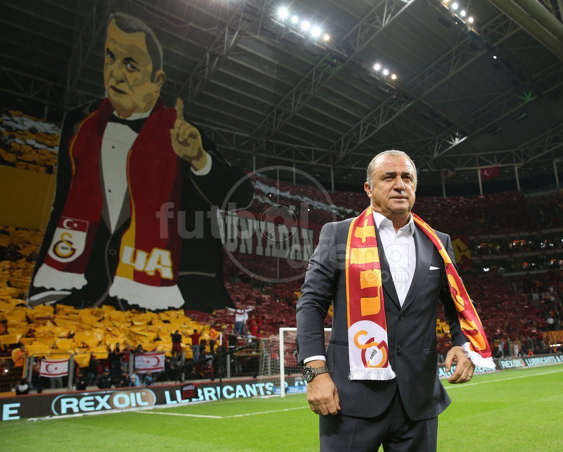 'ultrAslan'dan Fatih Terim'e muhteşem koreografi