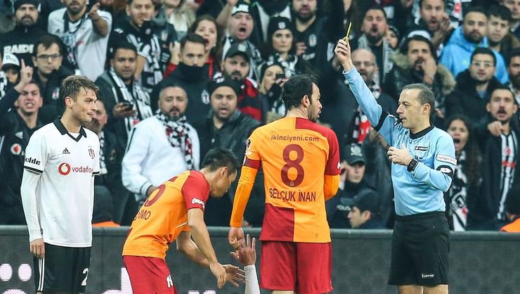 <h2>2 HAFTADIR GALATASARAY HAKAM KATLİAMINA UĞRAMIŞTIR</h2>