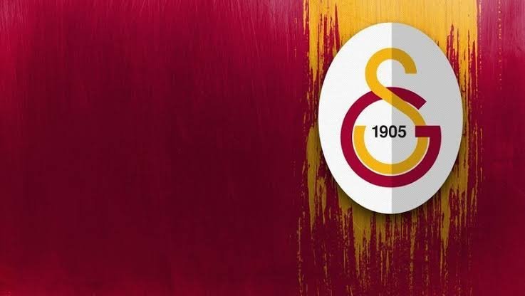 '   Galatasaraylı yıldızın ailesinden ayrılık baskısı 