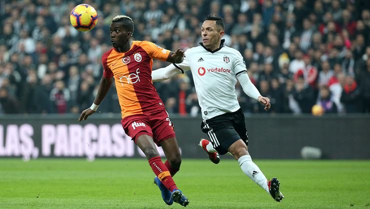 <h2> Galatasaray transferde hedefi ıskaladı!</h2>