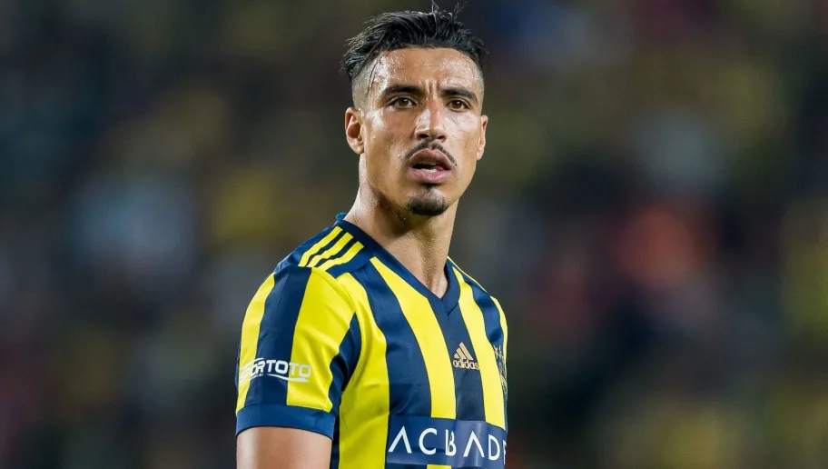 <h2>Aatif da aynı</h2>