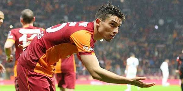 <h2>Alex Telles - Galatasaray - 6.15 milyon euro</h2>