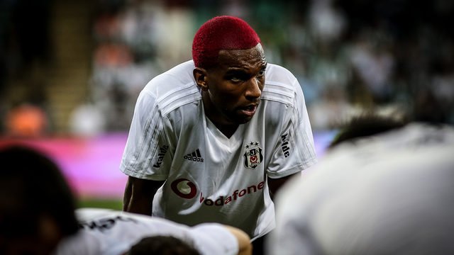 'Babel için astronomik teklif! Masaya oturdu!