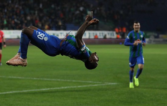 <h2>Beşiktaş kazandı, Süper Lig karıştı!</h2>