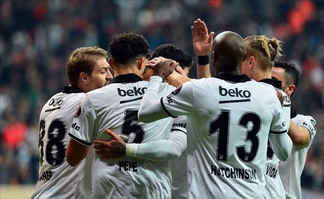 'Beşiktaş'ta derbi öncesi şok sakatlık! İlk 11'e alınamadı