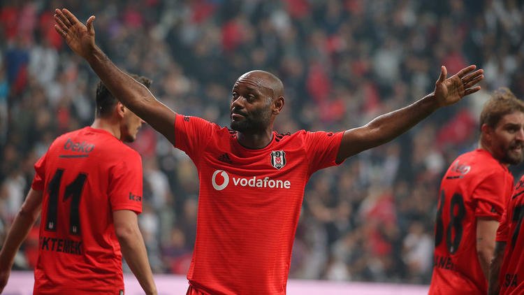 <h2>Beşiktaş’ta yıldız futbolcunun menajeri açıkladı! Ayrılmak istiyor</h2>