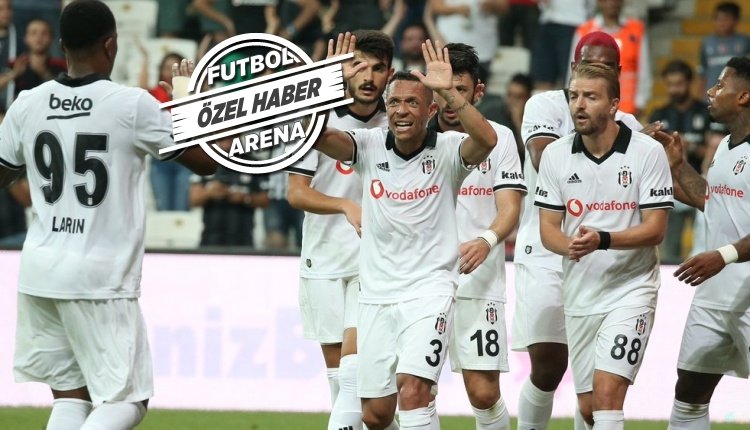 'Beşiktaş'ta yönetim kararı verdi! 4 futbolcu gönderiliyor