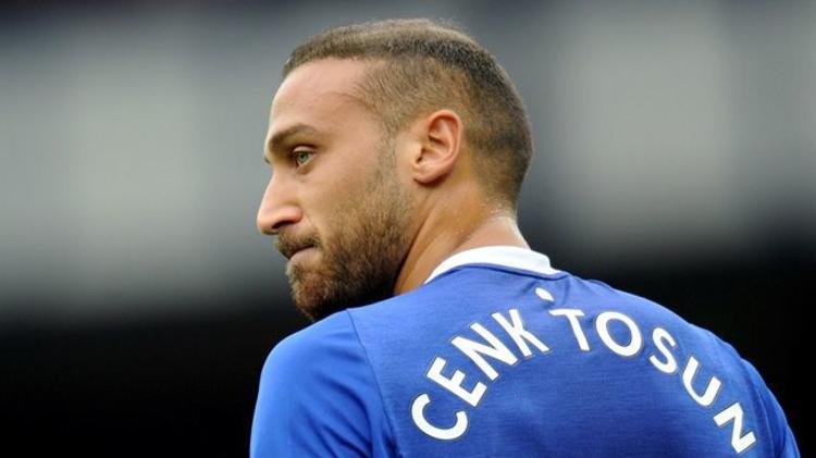 'Cenk Tosun'a bir şok daha! İngilizlerden Fenerbahçe iddiası