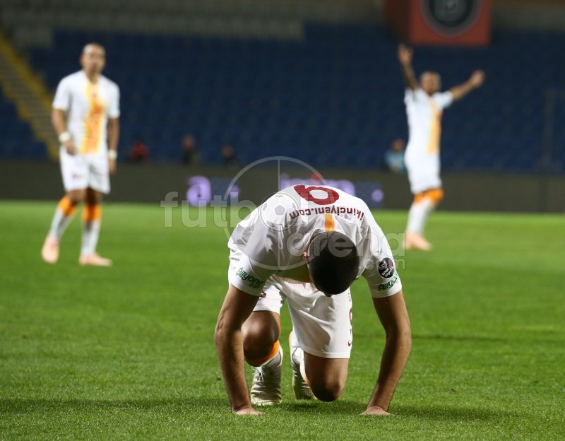 'Eren Derdiyok'a canlı yayında olay sözler