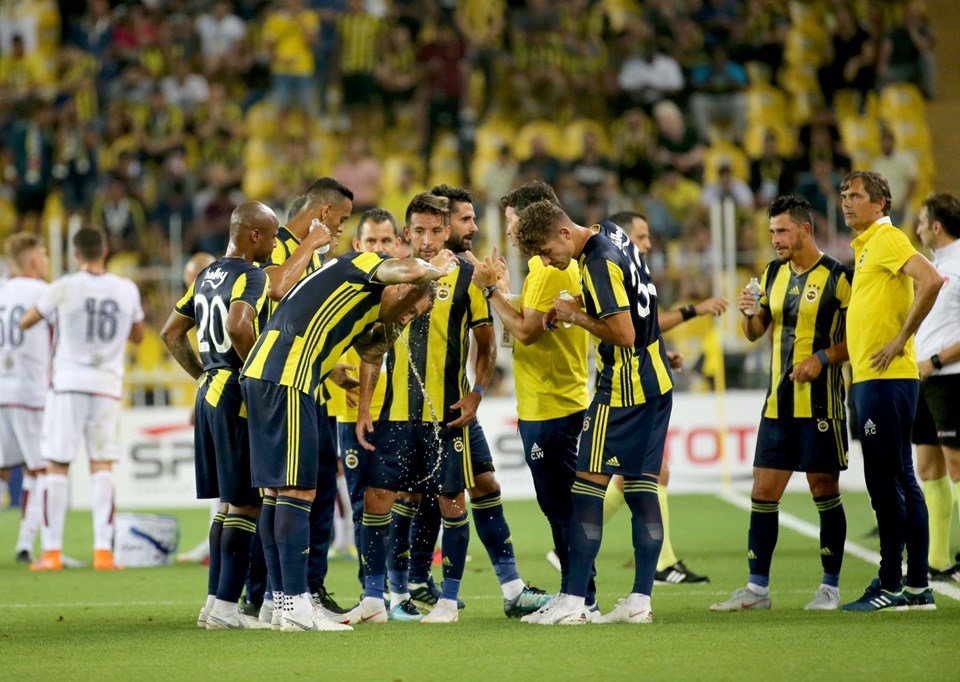 <h2>FENERBAHÇE KÖTÜ DURUMDA</h2>