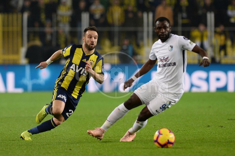 'Fenerbahçe taraftarlarını çıldırtan olay! Valbuena...