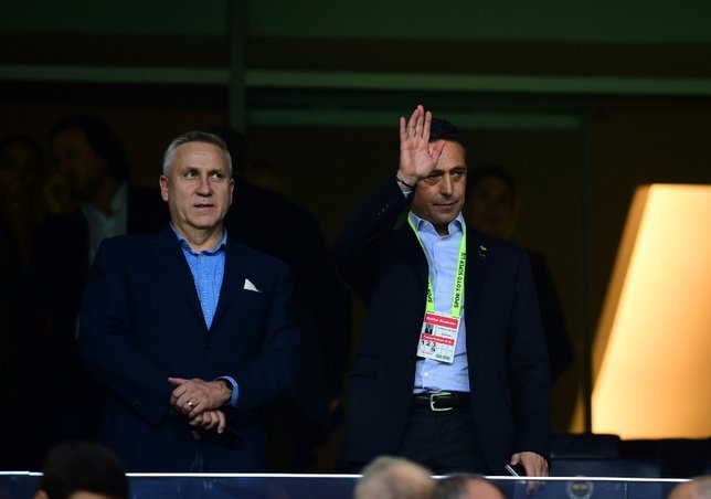 'Fenerbahçe'de yılın ilk bombası İngiltere'den geliyor!